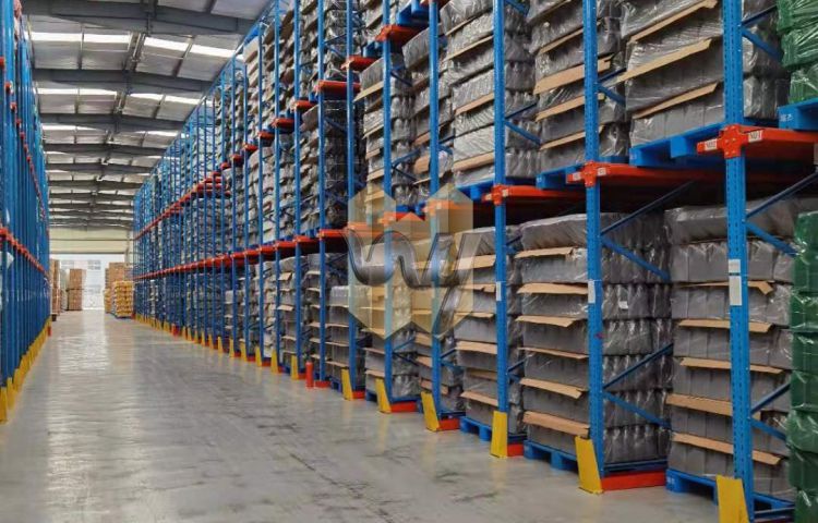 赛维亚货架|安装团队的工匠精神